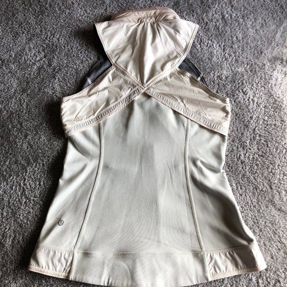 Lululemon Lightweight running vest - Picture 2 of 7